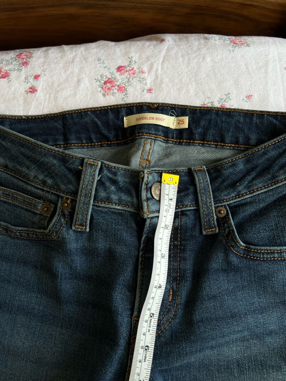 Levi’s Bootcut - Picture 4 of 5